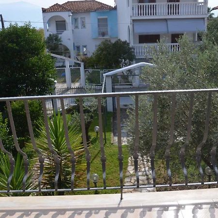 Holiday Home Near The Sea Néa Meságkala Exterior foto